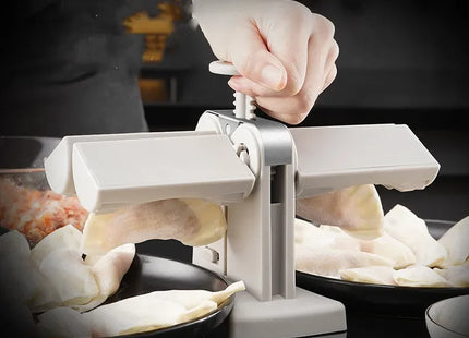 Dumpling Maker Machine Press Dumplings Mold Kitchen Accessories Automatic Pressing Tool DIY Empanadas Ravioli Mould Home Gadget